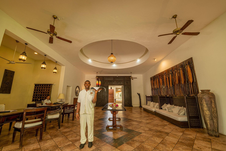 Public Area 4, Diamonds Dream Of Africa, Malindi