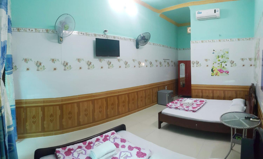 Others 3, Gia Long Motel, Long Điền
