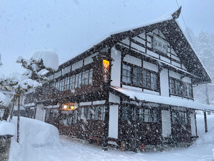 Yadoya Shiroganeya yadoya-shiroganeya Limited to 1 group per day from 2 to 8 people Entire property reserved for exclusive use Traditional culture experience, Nagano