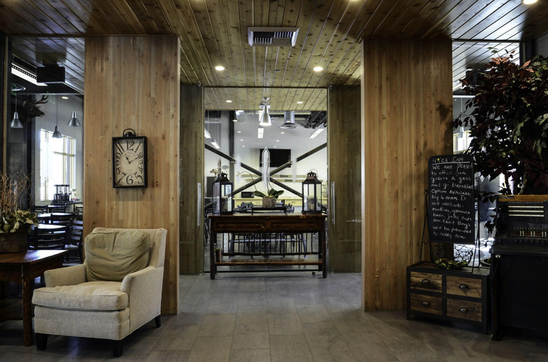 Public Area 2, 49'er Inn & Suites, Teton
