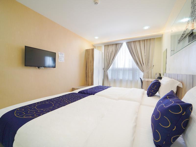 Bedroom 9