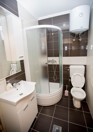 Bathroom 3, Apartmani Slađo, Trebinje