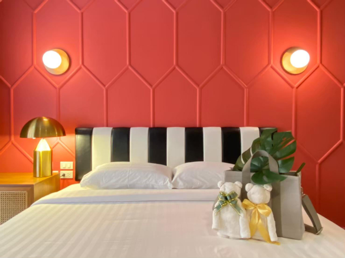 Bedroom 12