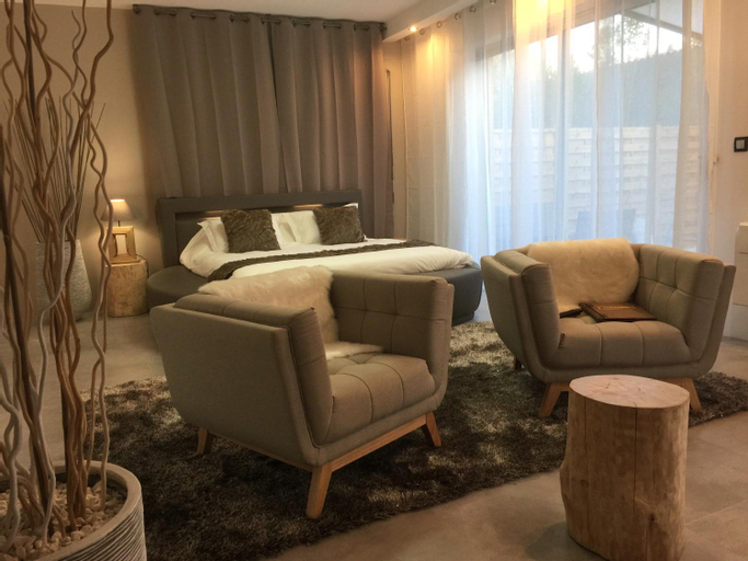 Food & Drinks 5, LOFT SPA - Cote chateau., Aude