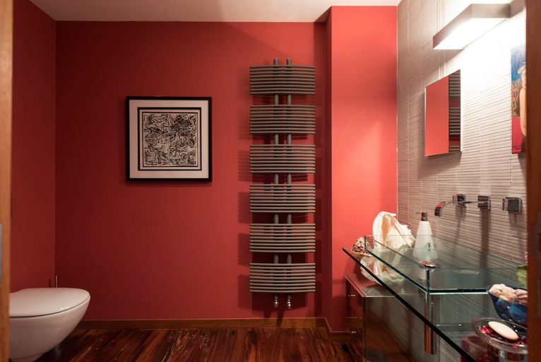 Bathroom 2, Casa da Costa Grande, Amarante