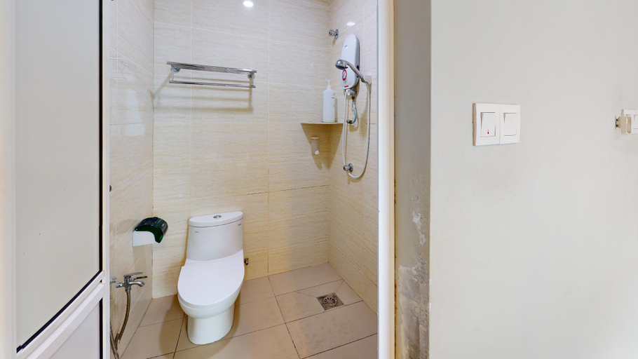 Bathroom 6