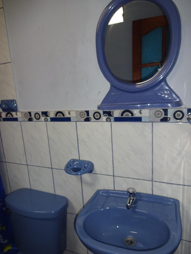 Bathroom 3, Alojamiento "Selva Del Sol", Rioja