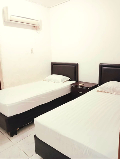 Bedroom 4, Hotel Eka Inn, Belitung