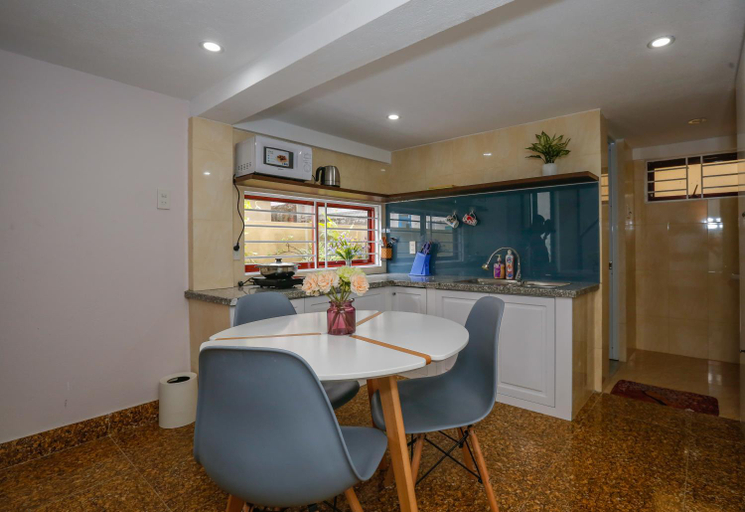 Others 2, Tung Homestay, Huế