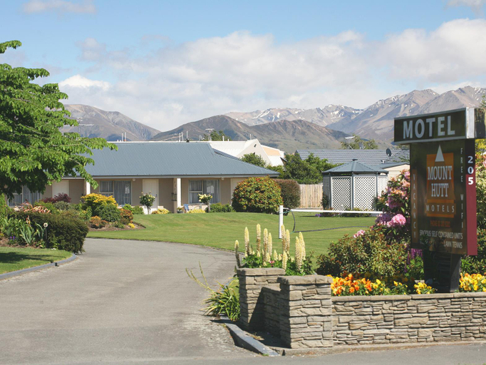 Exterior & Views 1, Mount Hutt Motels, Ashburton
