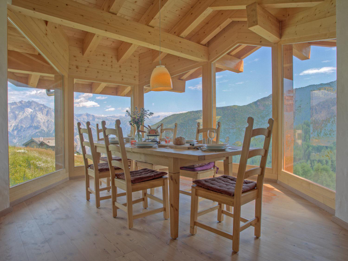 Facilities 2, Chalet Catherine, Martigny