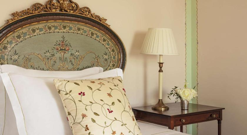 Bedroom 13