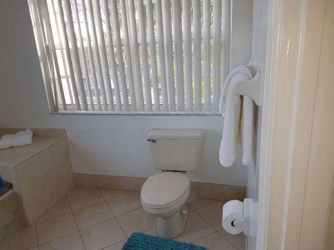 Others 2, Master Luxury Room, Broward