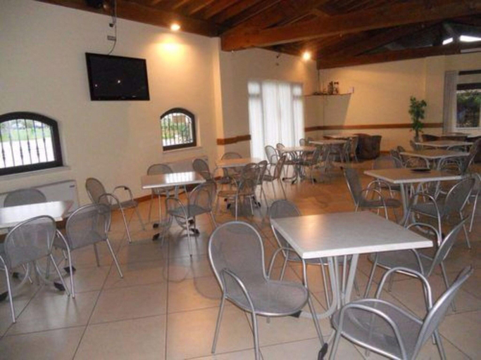 Food & Drinks 5, The Garda Village, Brescia