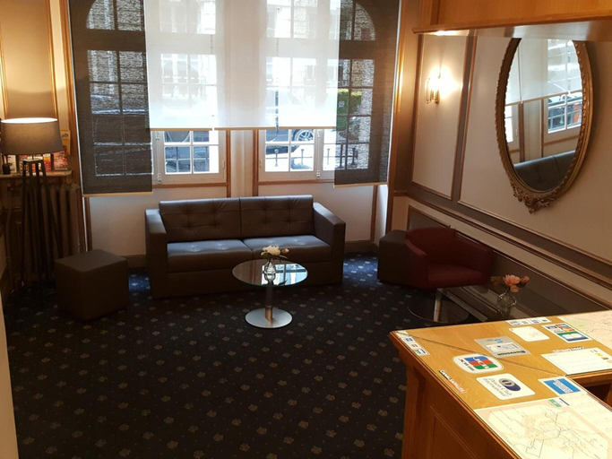 Public Area 2, Hôtel Phénix, Paris