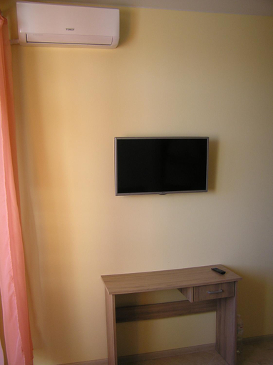 Others 5, Orange Guest Rooms, Odes'ka