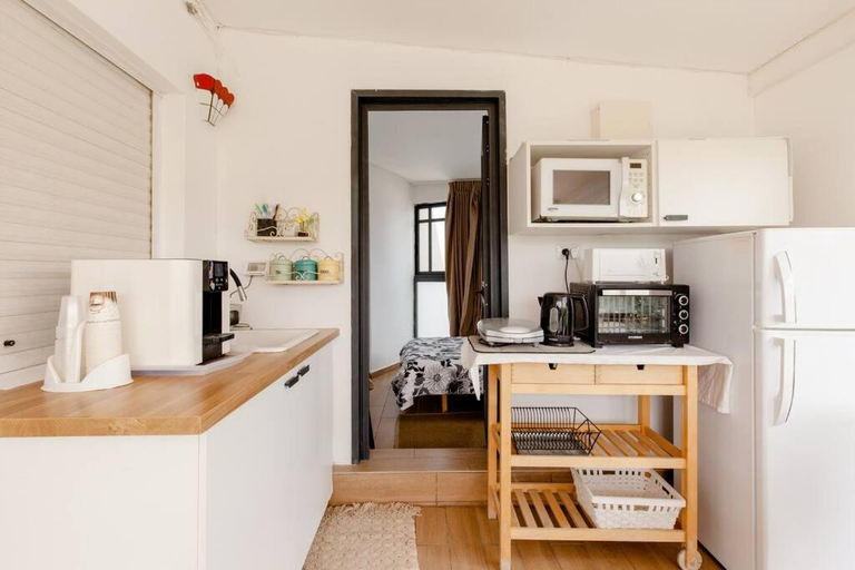 Others 4, Charming Unit with Pool and Great Amenities