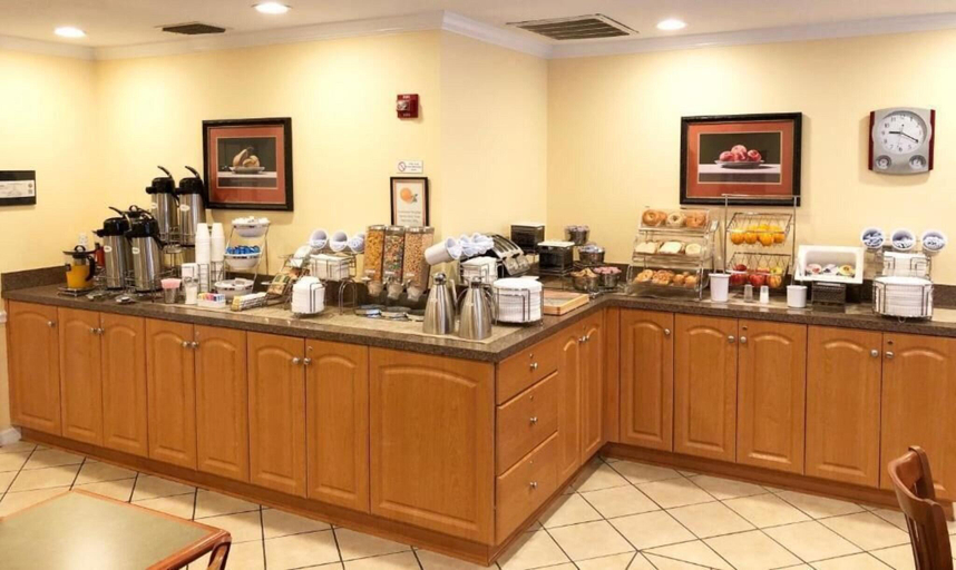 Food & Drinks 4, Magnuson Zephyrhills, Pasco