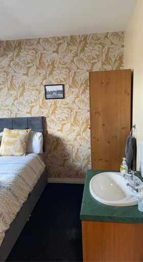 Bedroom 2, Lwr Ormeau Guest House, Belfast