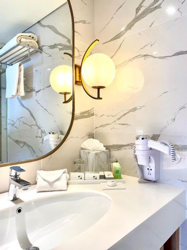 Bathroom 3