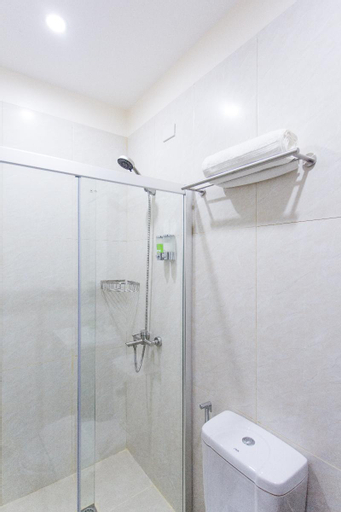 Bathroom 3