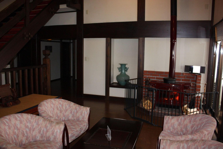 Public Area 2, Hida Gasshoen, Takayama