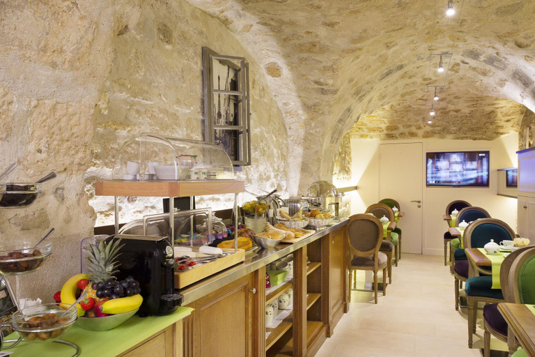 Food & Drinks 5, Le Relais Saint Honoré, Paris