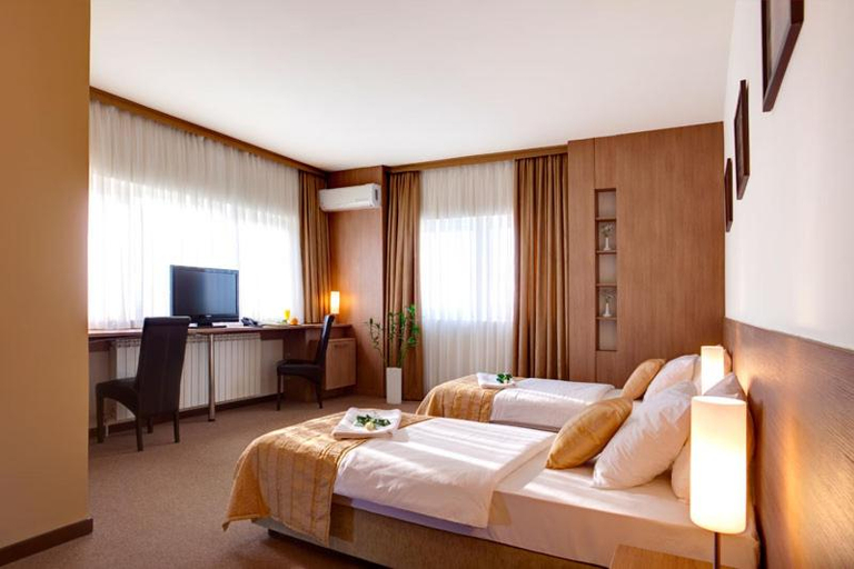 Bedroom 2, Hotel Knezevina, Barajevo
