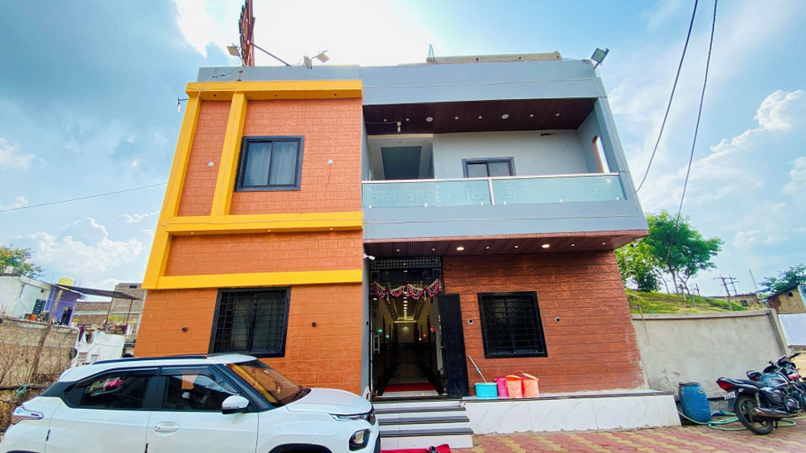 Exterior & Views, Hotel Radhe Shree, East Nimar