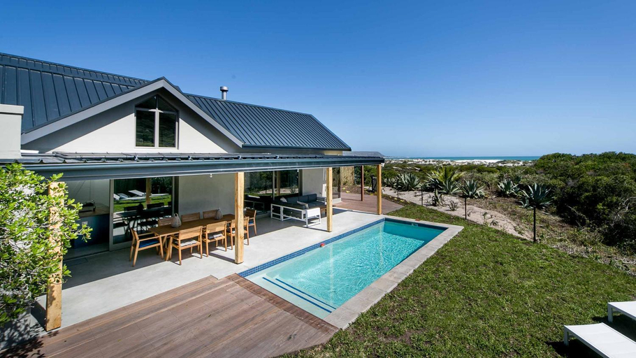 Others 3, Willow Beach House - with backup power, City of Cape Town