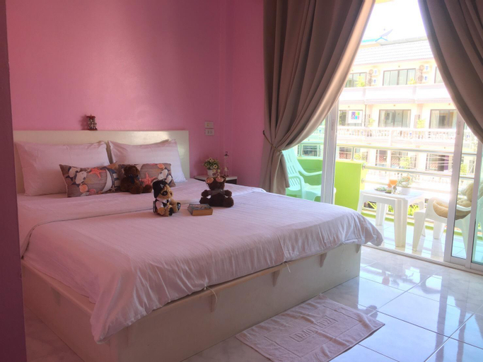 Bedroom 12