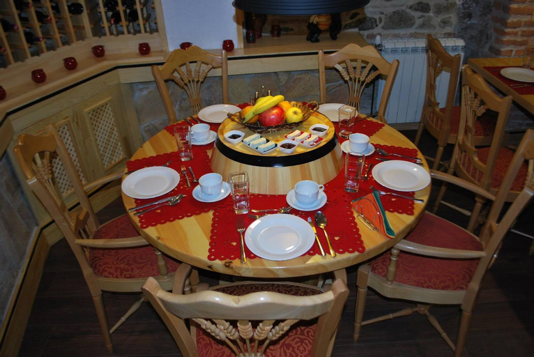 Food & Drinks 4, Hotel Vila Sigal Korce, Korçës