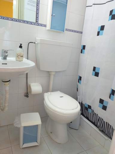 Bathroom, Alojamento Dias, Olhão