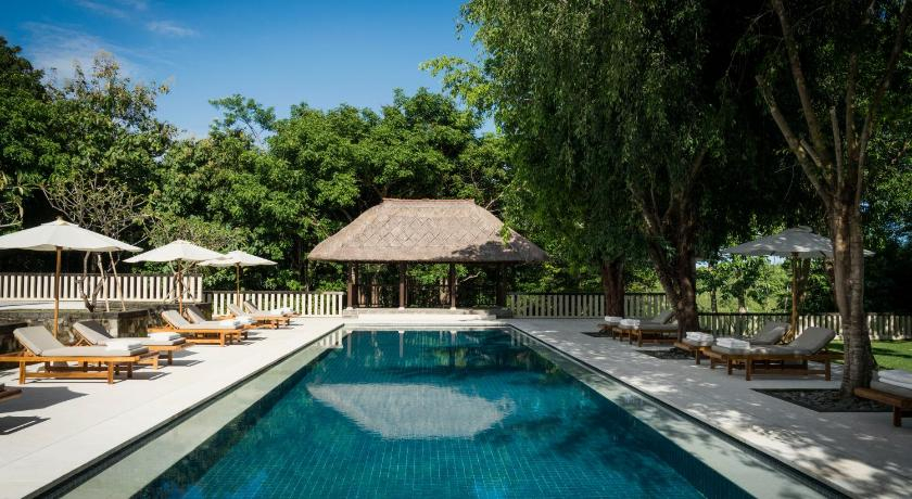 Swimming Pool 18