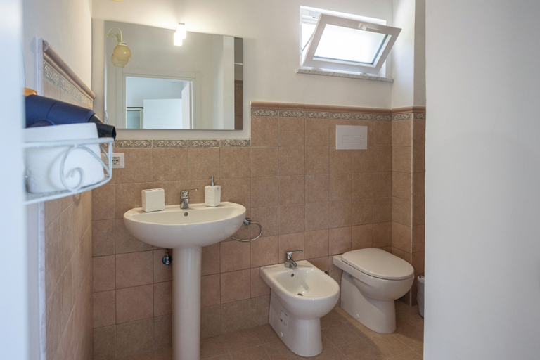 Bathroom 3, B&B La Casa di Carolina, Potenza