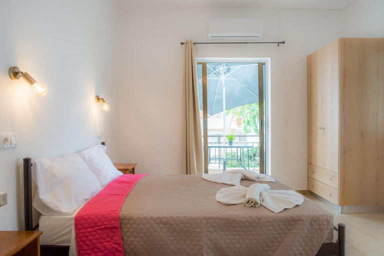 5, Stellar Apartments I, Crete