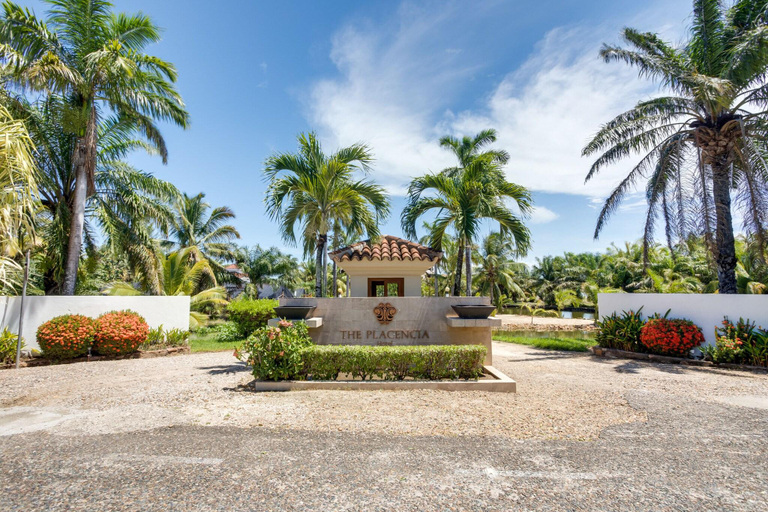 Public Area 4, Placencia Resort