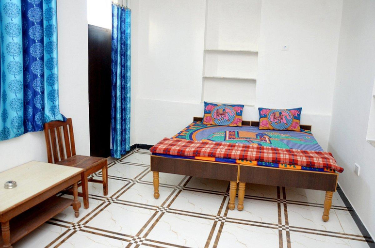 Bedroom, Hotel Sukha Palace, Ajmer