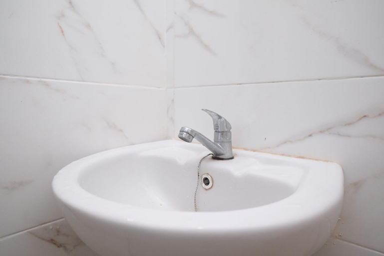 Bathroom 5