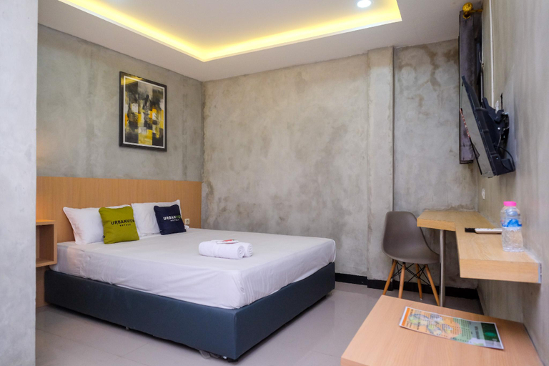 Bedroom 8