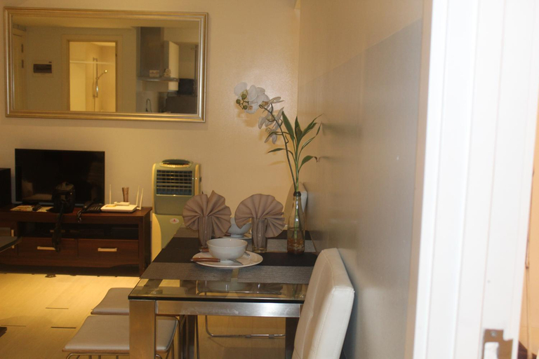 Others 3, Azure C2 Balcony wifi Near Mall Airport MULTIPLE UNITS, Parañaque