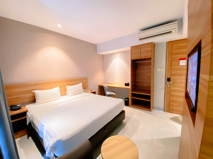 Bedroom 2, Travel Hub Hotel Kualanamu, Deli Serdang
