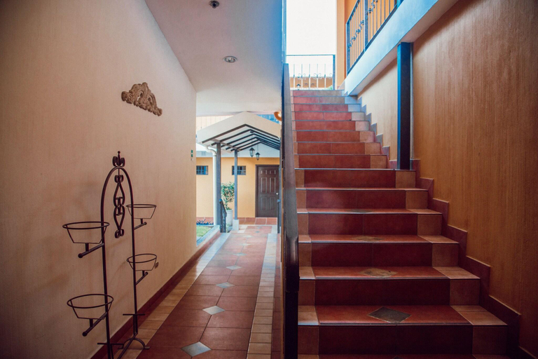 Public Area 3, Hotel Villa Terra, San Salvador