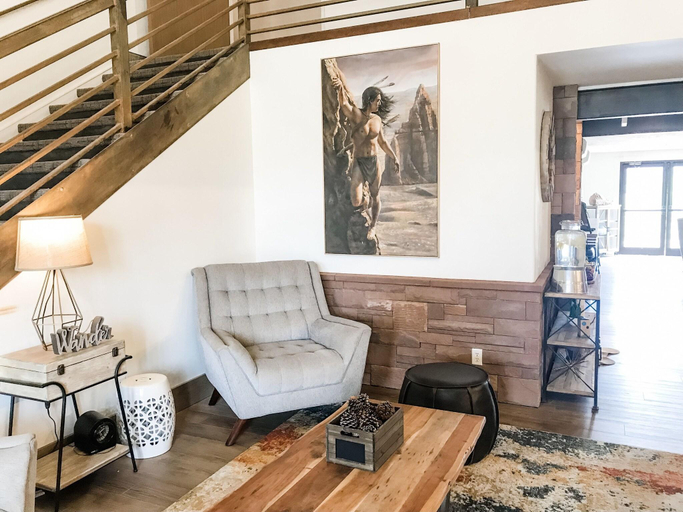 Public Area 2, Hotel Red Sands Torrey Utah, Wayne