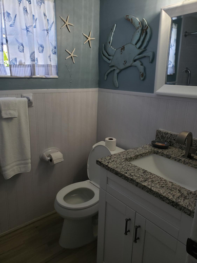 Bathroom 9