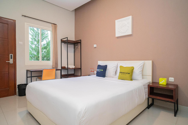 Bedroom 15