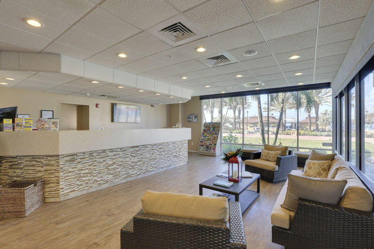 Public Area, The Beachview Inn Clearwater Beach, Pinellas