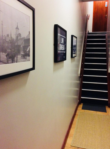 Others 5, Lwr Ormeau Guest House, Belfast