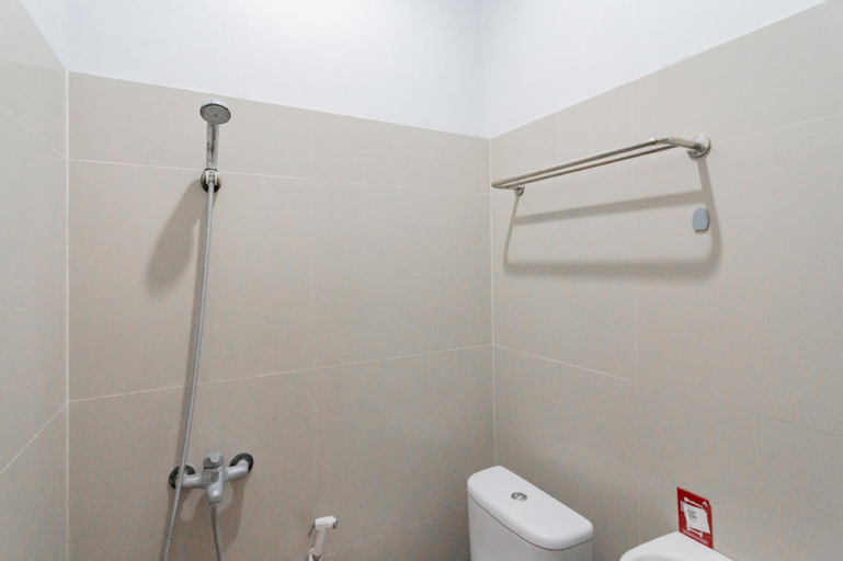 Bathroom 4