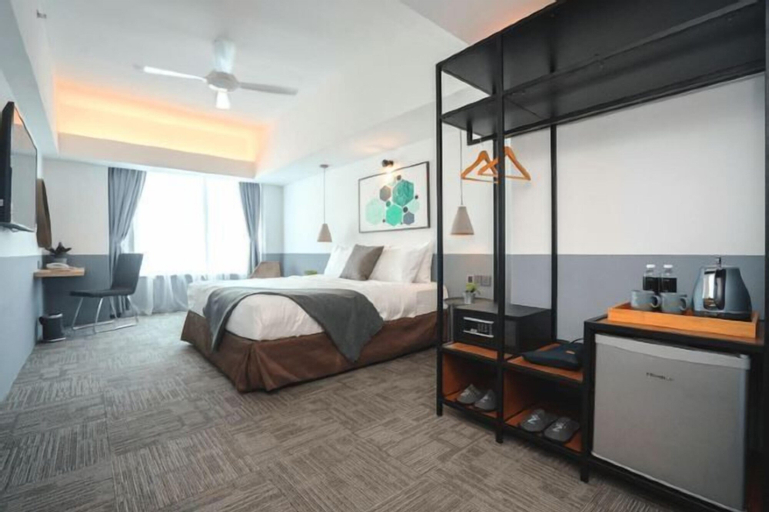 Bedroom 8